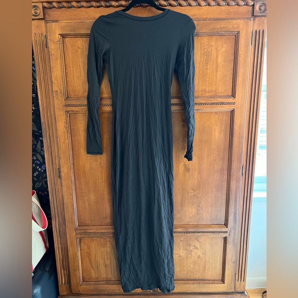 NWT Skims long sleeved crew neck dress